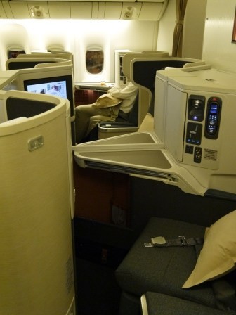 1363009346-3075840255-e1460607688483 CX402國泰全新商務艙初體驗