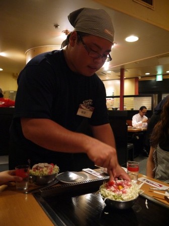 1380456410-4133237209-e1438954255397 Osaka-鶴橋風月 來大阪一定要吃大阪燒 體驗而已美味程度普通