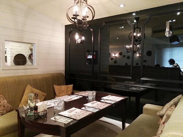 2F07 大安-貳樓(敦南店) 綠樹矮屋 敦南巷裡的名店