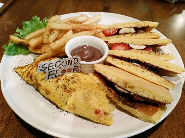 2F17 大安-貳樓(敦南店) 綠樹矮屋 敦南巷裡的名店