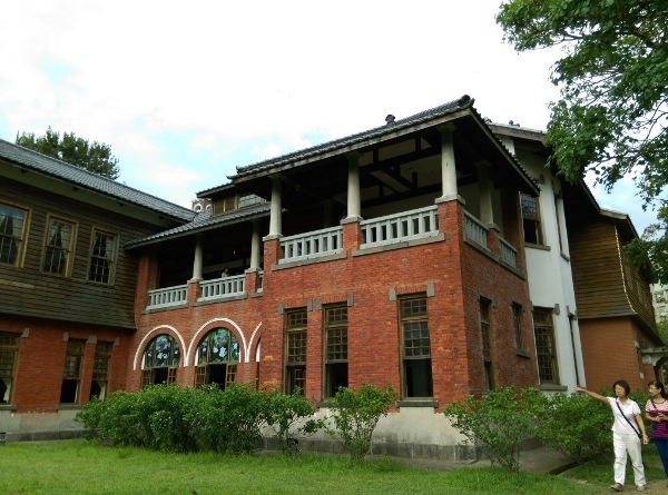 Beitou06 北投-溫泉博物館 感受最原始的北投風味 但這建築也太吸睛了