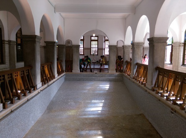 Beitou18 北投-溫泉博物館 感受最原始的北投風味 但這建築也太吸睛了