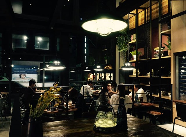 EB071107 新竹-Eisen Bistro工業金屬風 喬桌子姊妹店 味美價稍高