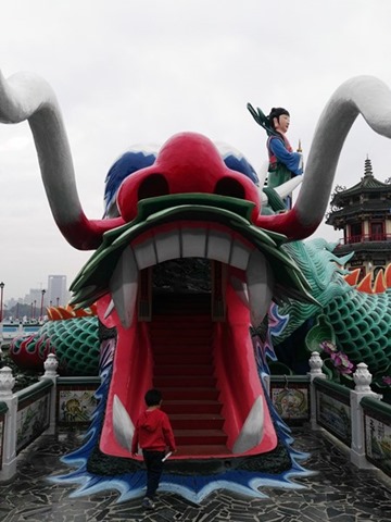 IMG_20160110_171158 左營-蓮池潭/龍虎塔/春秋閣 散步好所在