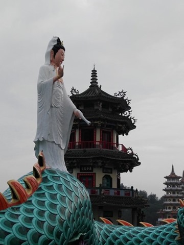 IMG_20160110_171543 左營-蓮池潭/龍虎塔/春秋閣 散步好所在