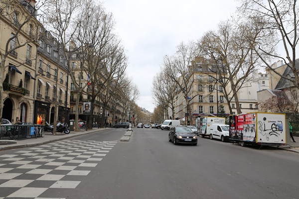 cafe-de-flore18 Paris-花神咖啡 論時事評政府 文人聚集的咖啡館