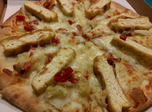 familypizza16 竹北-Family Pizza手工柴燒窯烤比薩 口味獨特趁熱吃