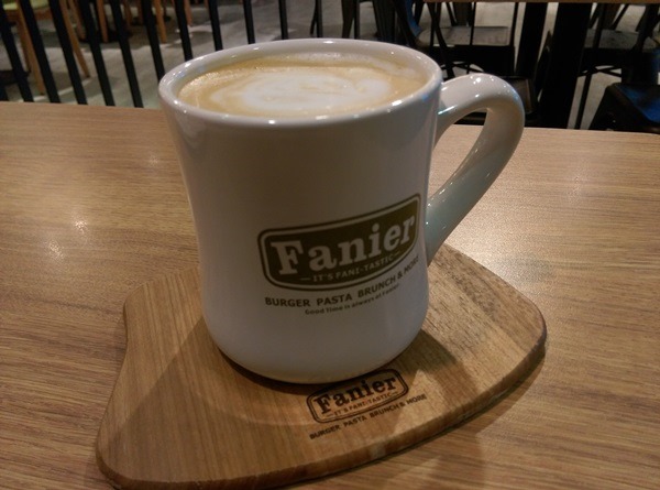 fanier11 竹北-Fanier 費尼 竹北也有好吃的漢堡店囉!!早午餐也不賴