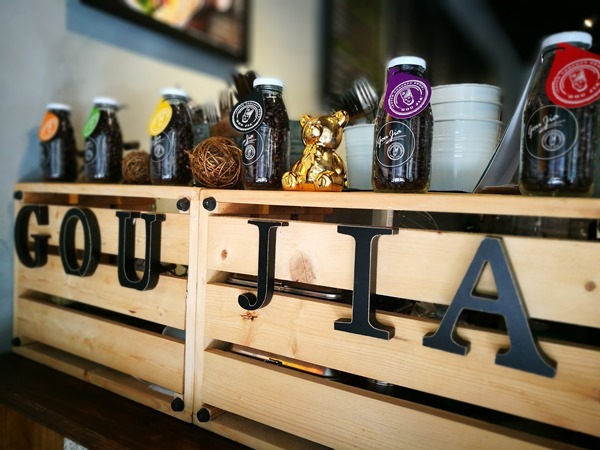 goujia08 中壢-果家 到位的裝潢輕鬆的環境 等看電影的好去處