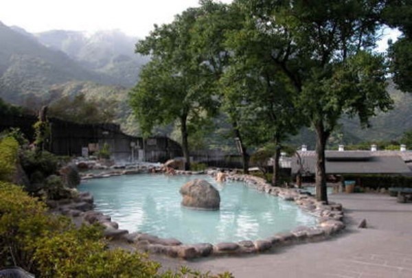 114989 陽明山-馬槽花藝村 泡湯吃飯喝杯茶的好地方