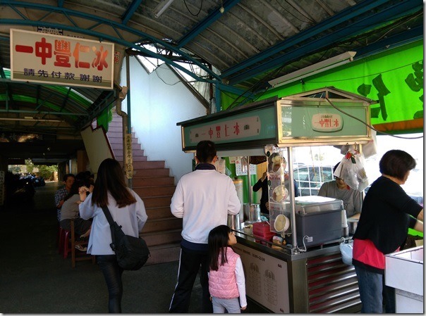 13_thumb-1 台中-一中街 翁記/豐仁冰/金蕉堂日式雞肉串 隨便吃吃都好吃