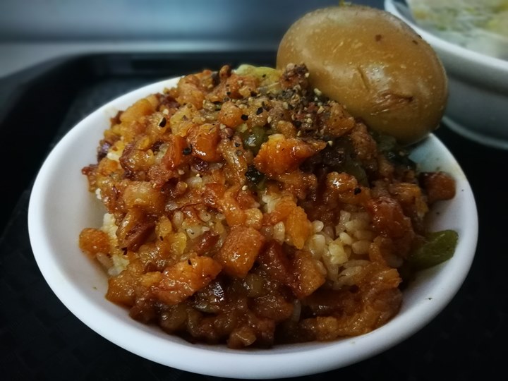 meatrice07 新竹-柳家肉燥飯 有城隍爺保佑的古早味