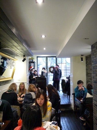 1358071767-2250221031-e1439134023972 Shanghai-煎餅先生Mr. Pancake