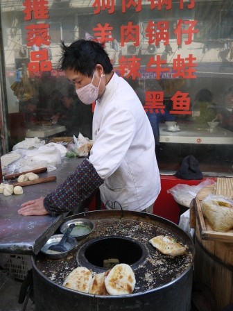 1365854968-3529271301-e1439306929498 Shanghai-上海老街傳統早餐