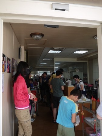 1369553148-1219543668-e1438916721576 新竹-阿婆早餐麵店 竹中門口名店