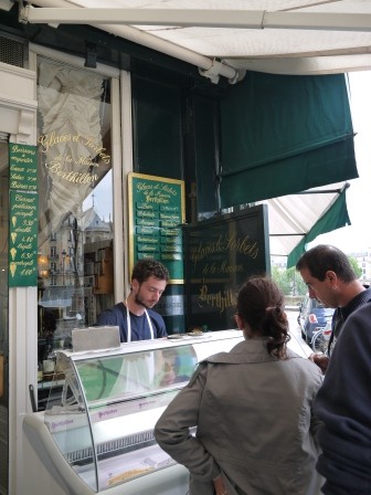 1373903845-1158342885-e1438731186395 Paris-塞納河邊享受Le Flore en l'Ile 冰淇淋&愛情鎖橋(2013英法德三國四城快速通過之16)