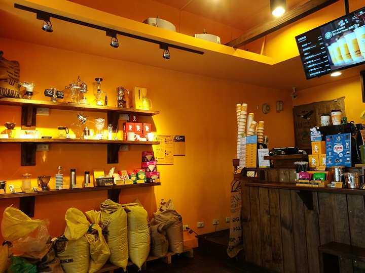 cama09 竹北-CAMA咖啡 平價連鎖咖啡 香醇的耶加雪菲