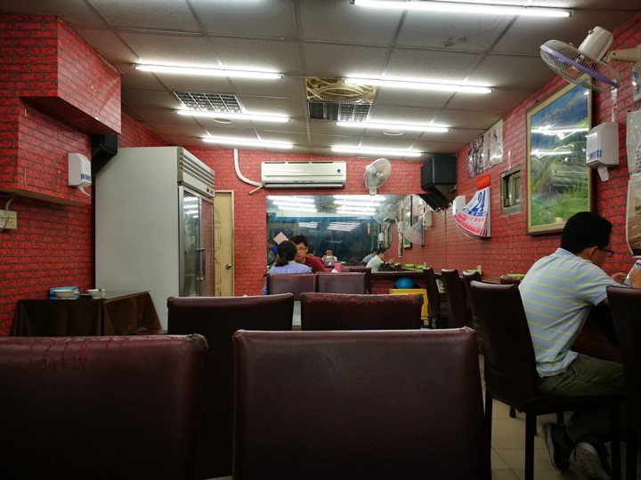 oldbien02 竹北-老邊滷肉飯 好普通的一家店