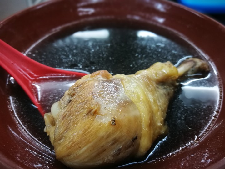 oldbien11 竹北-老邊滷肉飯 好普通的一家店