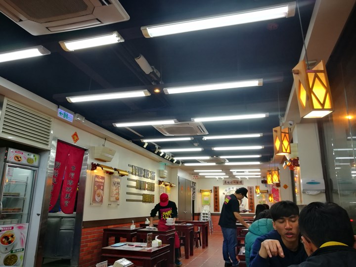 formosachang10 竹北-鬍鬚張魯肉飯 超綿密香甜粒粒分明的魯肉飯