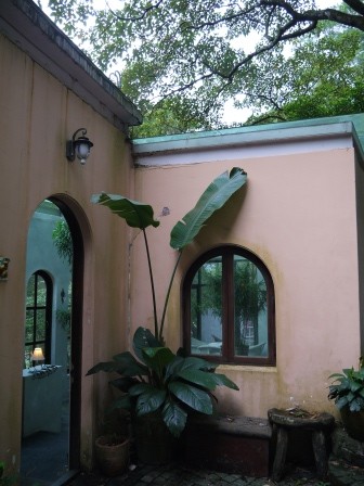 1381558635-4250503407-e1439251252148 士林-蒙馬特影像咖啡 山林間的優閒咖啡屋