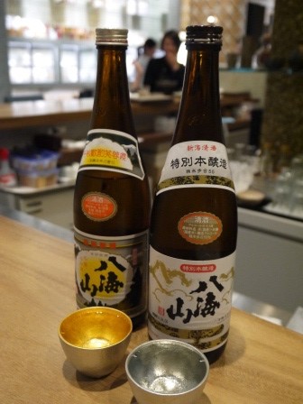 1398563525-2338131063-e1437834001640 Nihonbashi-八海山 千年こうじや 這是新式的居酒屋嗎?輕鬆舒服地喝一杯吧!