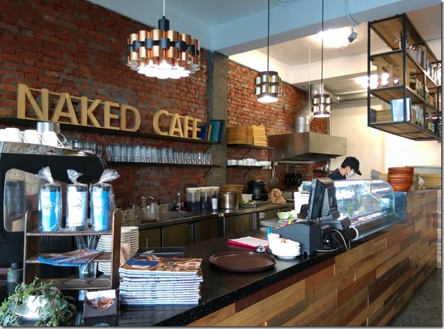 05_thumb3 台中-熊抱尼克 熊熊坐鎮的早午餐名店