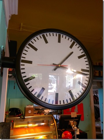 10_thumb1 台中-胡同 小葛廚房 老建築的舊式風味 漢堡好吃