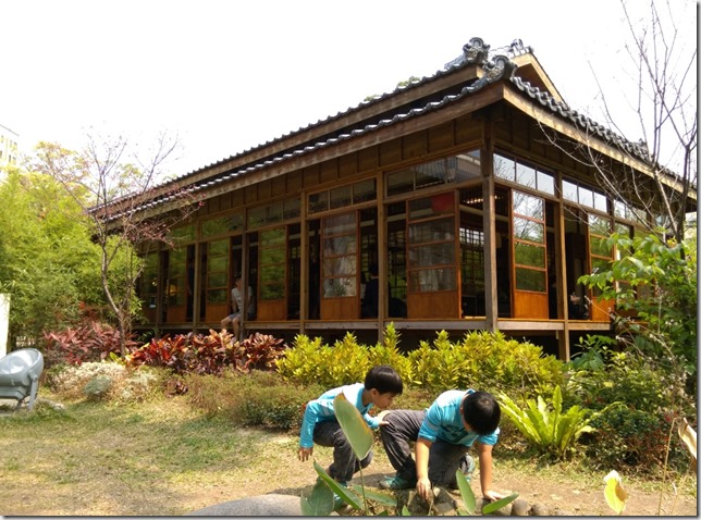 11_thumb4 台中-小書房 武道館旁鬧中取靜的飲茶空間