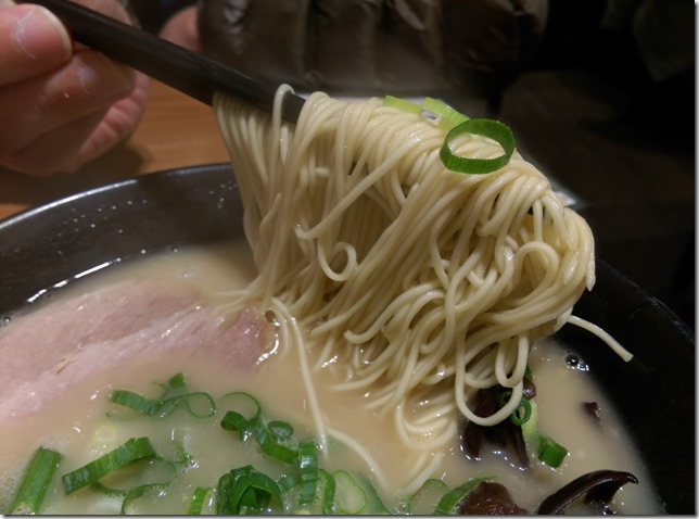 17_thumb2 新竹-博多一幸舍豚骨拉麵 湯頭怎麼了?