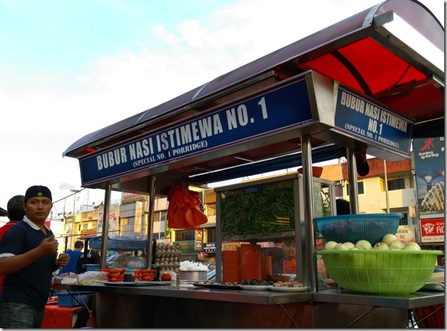 10_thumb8 Johor bahru-新山大豐花園 馬來粥/馬來漢堡 好料果真都在路邊攤