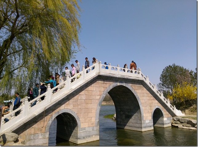 33_thumb2 Beijing-圓明園 英法聯軍毀的差不多了 但還是被列入世界文化遺產