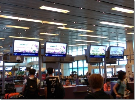 07_thumb12 201506新加坡飛行 怎麼Kitty小貓也來新加坡了