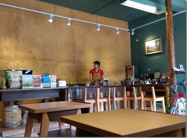14_thumb3 竹北-直達咖啡 活潑優雅的咖啡空間