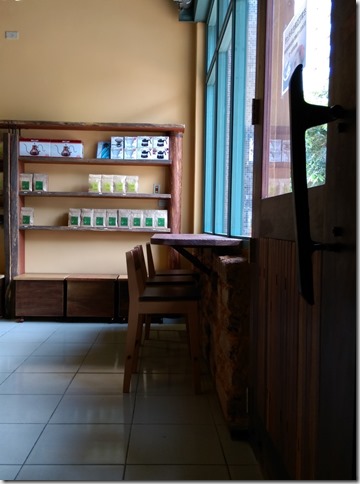 16_thumb3 竹北-直達咖啡 活潑優雅的咖啡空間