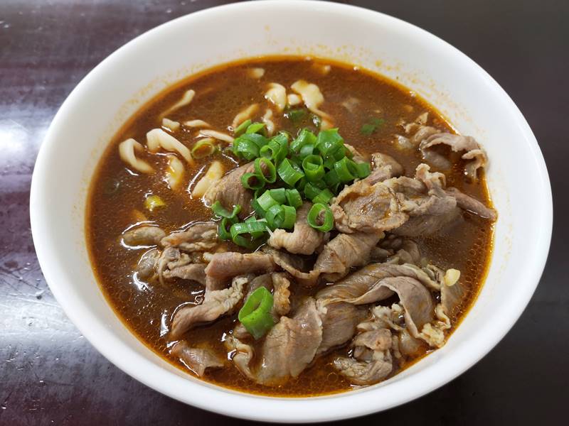 竹北-璽子 斤餅Q彈牛肉麵肉Q湯純