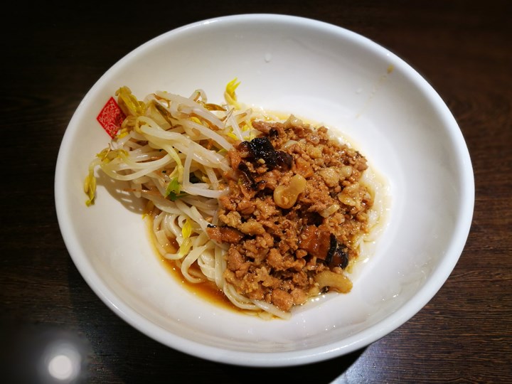 springwater08 竹北-春水堂 珍珠奶茶茶味濃配功夫麵