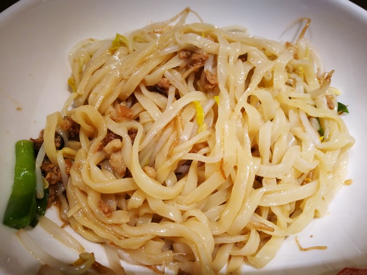 springwater09 竹北-春水堂 珍珠奶茶茶味濃配功夫麵