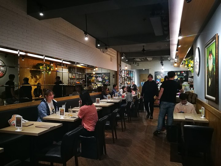 howcup05 中壢-好咖 可愛路線冷冷冬天好選擇 燒咖哩羊肉湯還有好吃的甜點