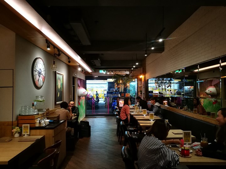 howcup08 中壢-好咖 可愛路線冷冷冬天好選擇 燒咖哩羊肉湯還有好吃的甜點