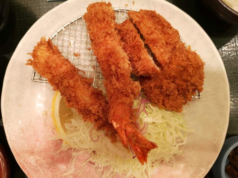 wako2 Narita Airport-成田空港T2 いなば和幸豬排 軟嫩多汁豬排捲 吃完了再出發