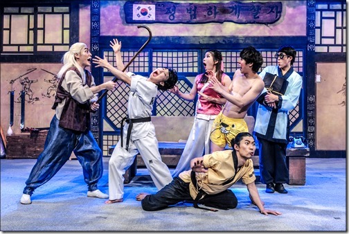 2031049_image2_1_thumb Seoul-Jump無厘頭動作喜劇 首爾必做看一場秀吧