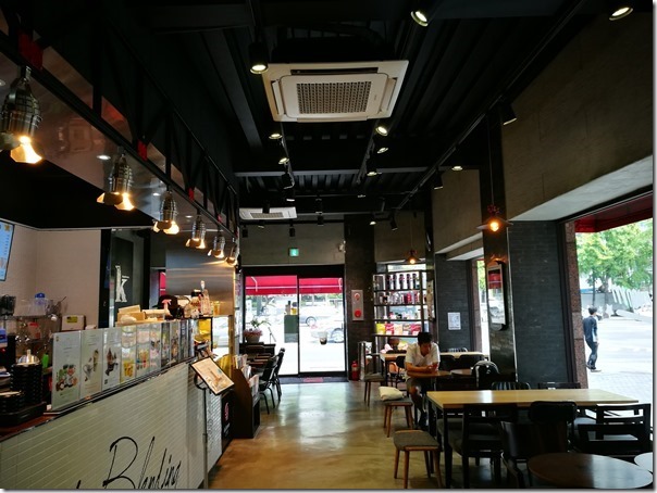 dal-komm09_thumb Seoul-贊助太陽的後裔拍攝 躍升2016首爾最嗨咖啡廳dal komm coffee