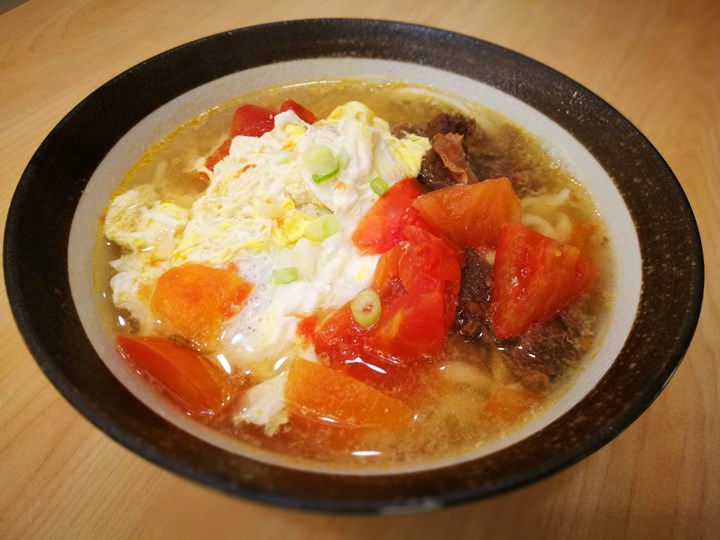 eastbeef4 竹北-東家製麵 番茄牛腩麵跟乾拌麵各有特色