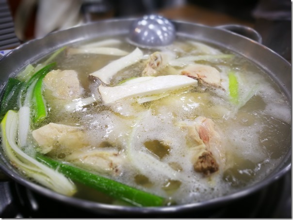 onechicken17_thumb Seoul-공릉 닭한마리孔陵一隻雞(梨大店) 人氣店家傳統韓國雞料理