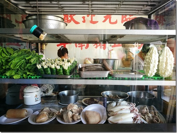 pigbloodsoup04_thumb 台東-卑南豬血湯 米腸粉腸都好吃