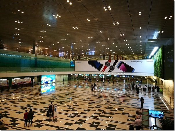 changi-airport21109_thumb 201612久違了新加坡 新航連經濟艙都優