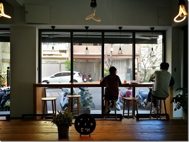 table207_thumb 中壢-Table No. 2小巷內的咖啡香