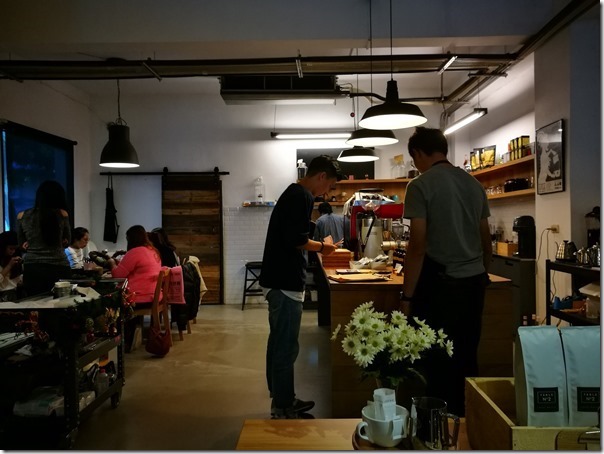 table215_thumb 中壢-Table No. 2小巷內的咖啡香
