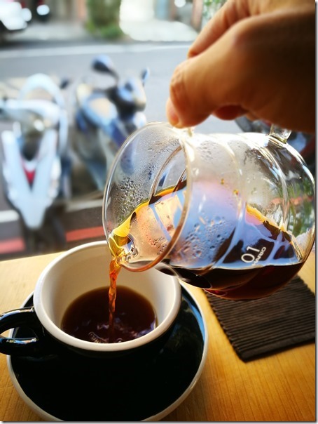 table222_thumb 中壢-Table No. 2小巷內的咖啡香